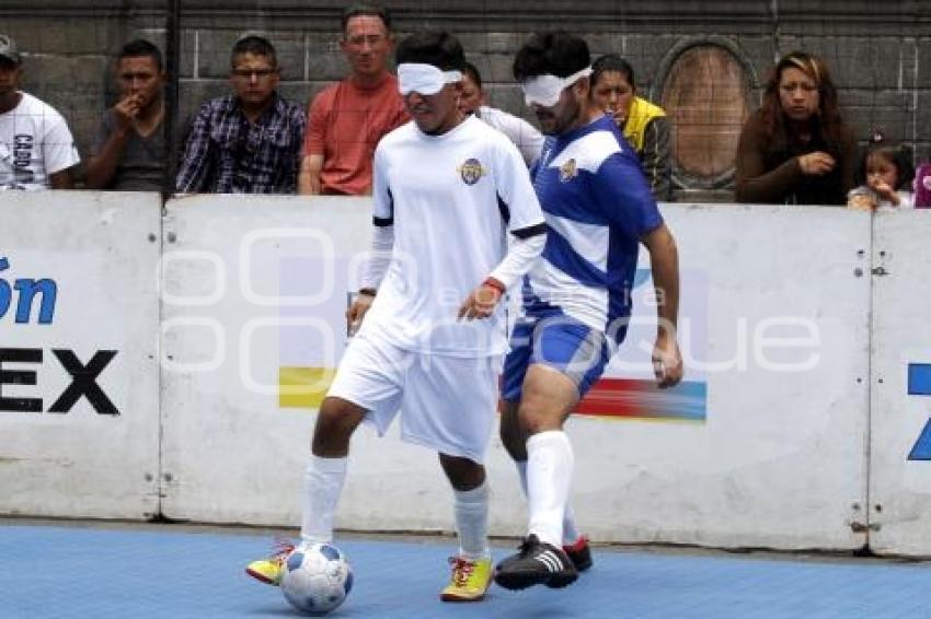 FUTBOL PARA CIEGOS . EXHIBICIÓN