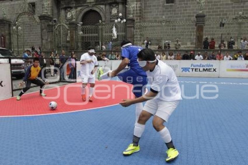 FUTBOL PARA CIEGOS . EXHIBICIÓN