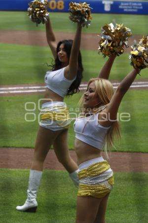 BÉISBOL . PERICOS VS PIRATAS DE CAMPECHE