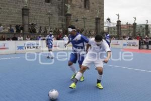 FUTBOL PARA CIEGOS . EXHIBICIÓN