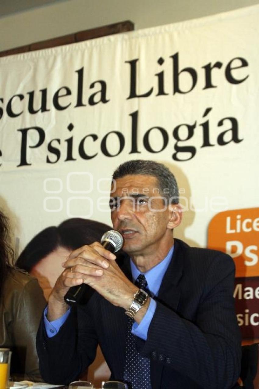 ESCUELA LIBRE DE PSICOLOGÍA