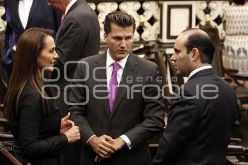 SESIÓN ORDINARIA . CONGRESO