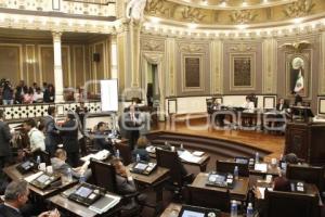 SESIÓN ORDINARIA . CONGRESO