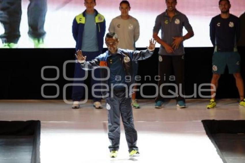 PRESENTACIÓN UNIFORME PUEBLA FC