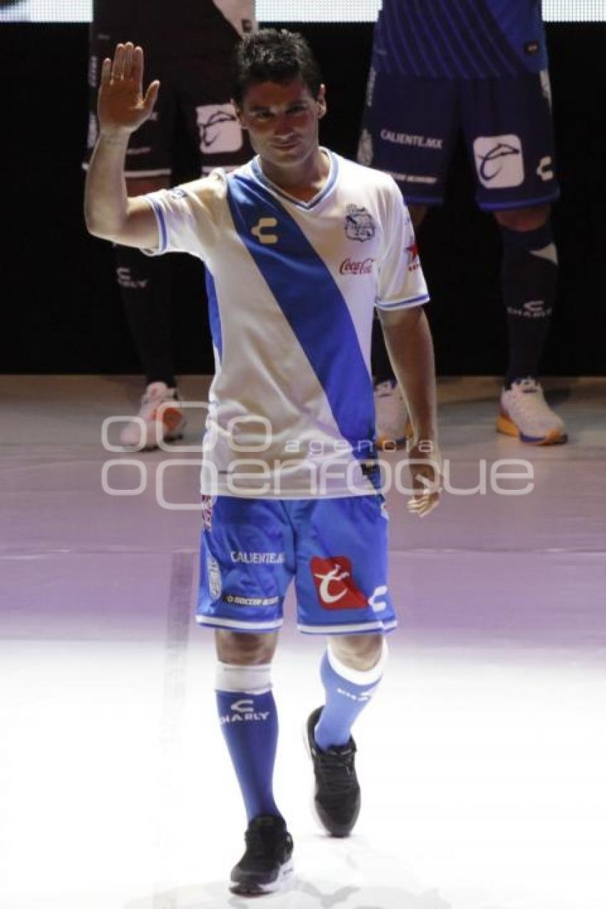 PRESENTACIÓN UNIFORME PUEBLA FC