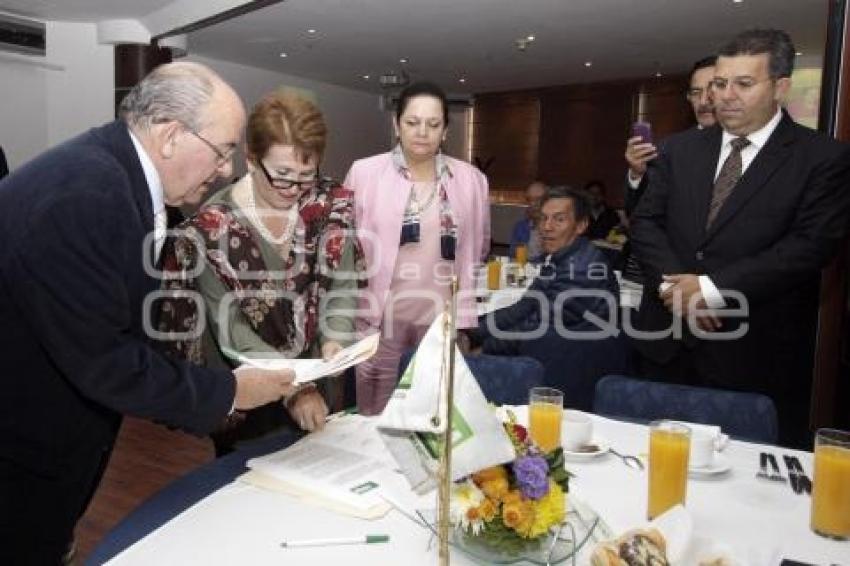 FIRMA DE CONVENIO USEM - UNION DE PADRES DE FAMILIA