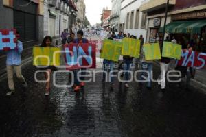 MANIFESTACIÓN FEET