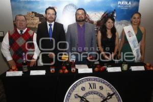 TURISMO . FERIA DE LA MANZANA ZACATLÁN