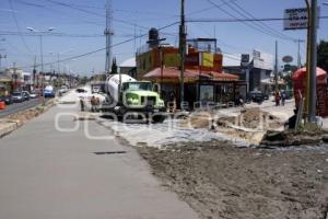 CONCRETO HIDRÁULICO . AVENIDA 15 DE MAYO