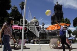 PLAYA ARTIFICIAL . ZÓCALO