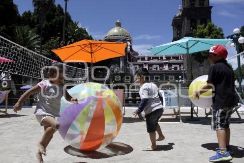 PLAYA ARTIFICIAL . ZÓCALO