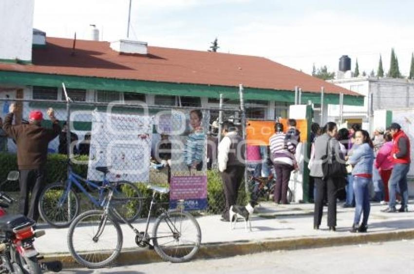 MANIFESTACIÓN EN CENTRO DE SALUD