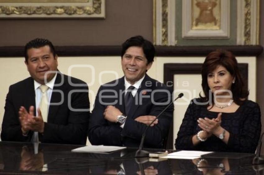 REUNIÓN SENADORES CALIFORNIA