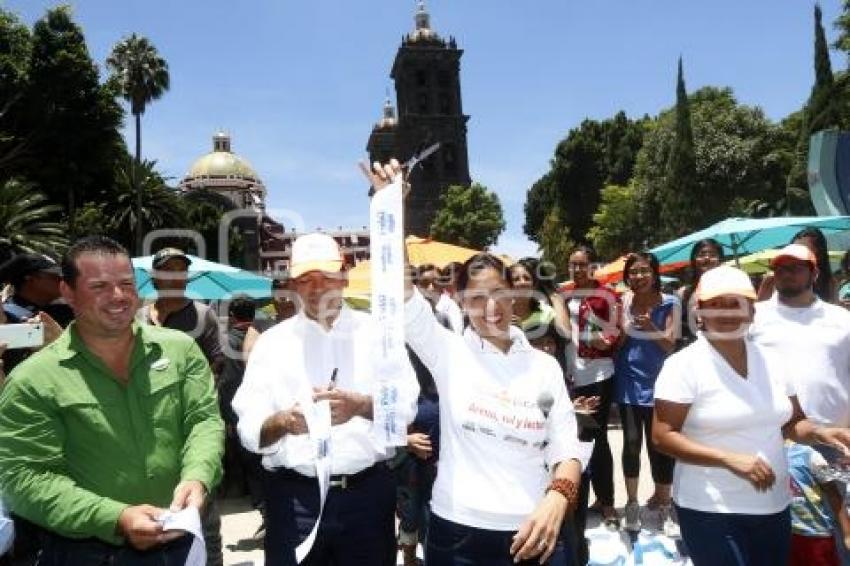 PLAYA ARTIFICIAL . ZOCALO