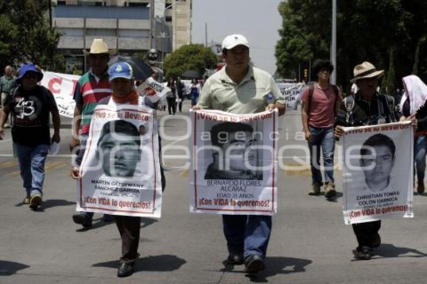MANIFESTACIÓN AYOTZINAPA