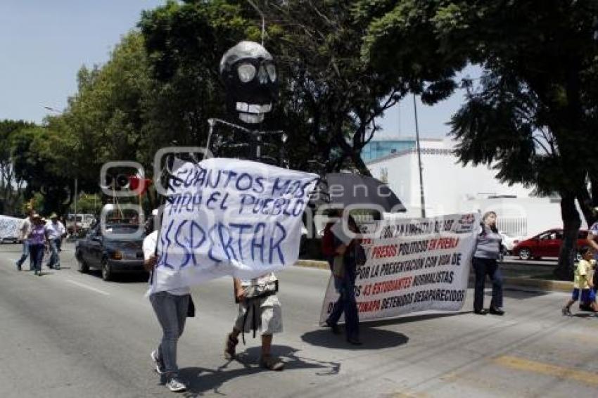 MANIFESTACIÓN AYOTZINAPA
