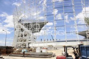 REMODELACIÓN ESTADIO CUAUHTÉMOC