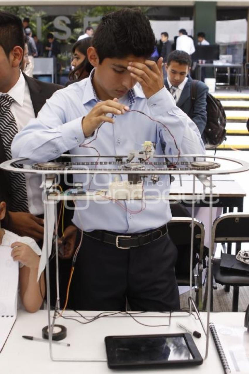 FERIA DE PROTOTIPOS DE MECATRONICA