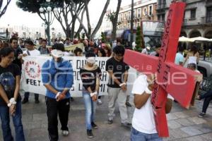 MANIFESTACIÓN FEET