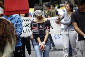 MANIFESTACIÓN FEET