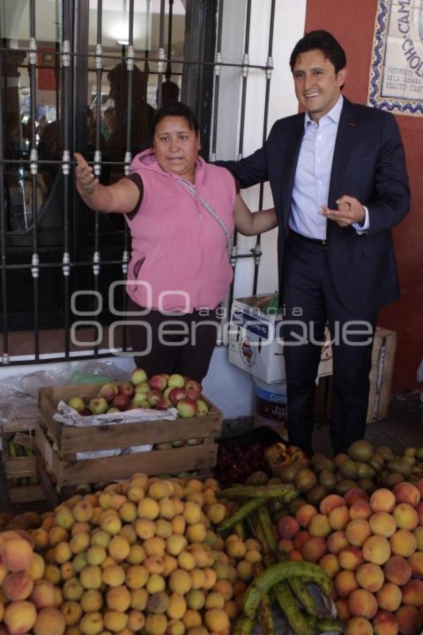 FERIA DEL CHILE EN NOGADA . CHOLULA