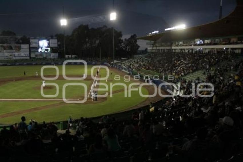 ESTADIO BÉISBOL HERMANOS SERDÁN