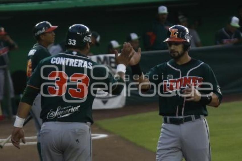 BÉISBOL . PERICOS VS LEONES