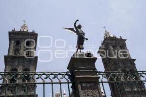 RESTAURACIÓN REJAS CATEDRAL