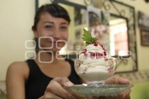 HELADO DE CHILE EN NOGADA