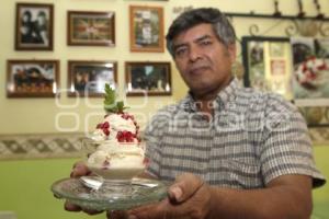 HELADO DE CHILE EN NOGADA