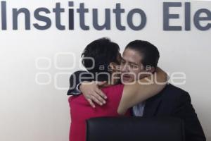 SESIÓN IEE . NUEVO PRESIDENTE