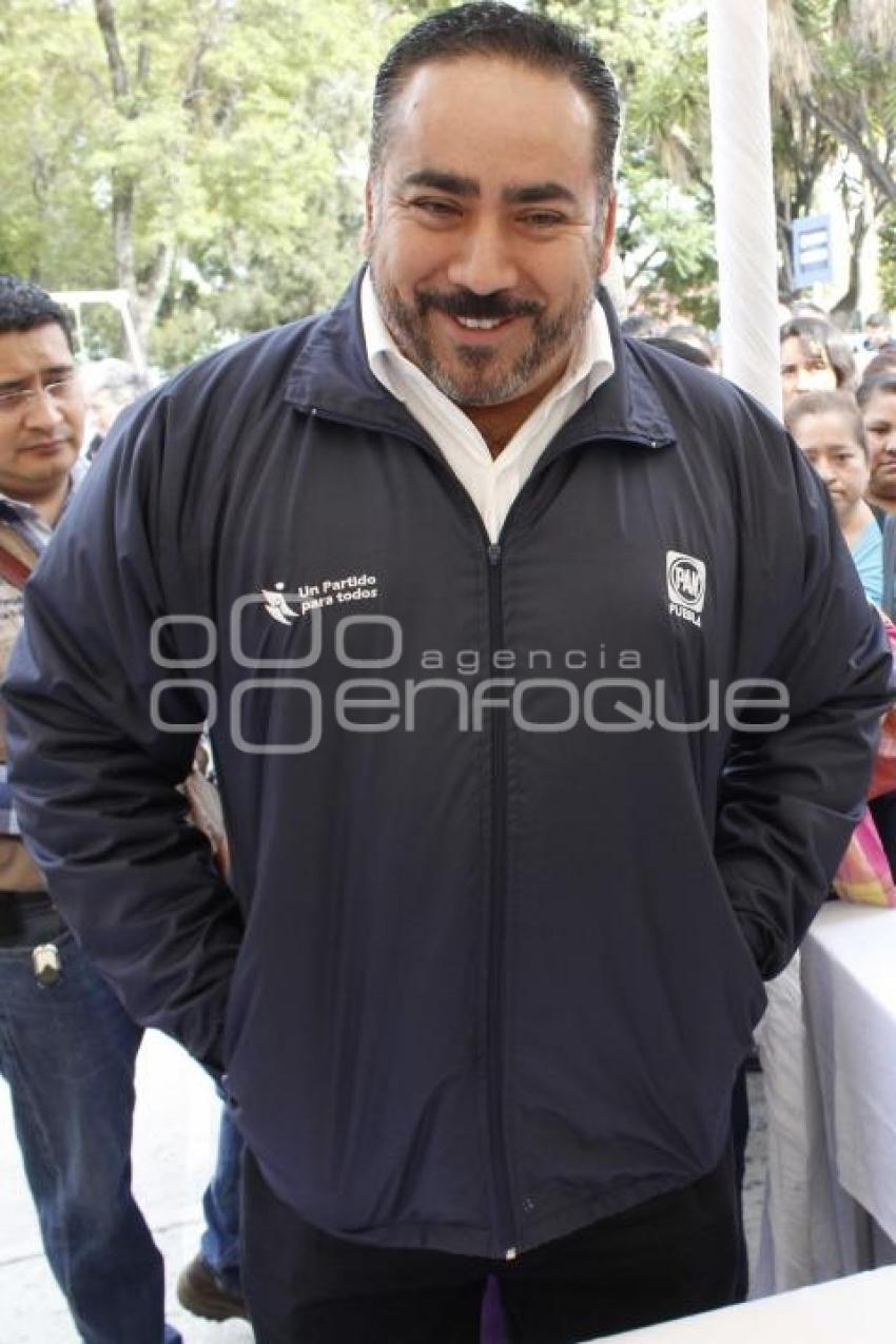 RAFAEL MICALCO . PAN