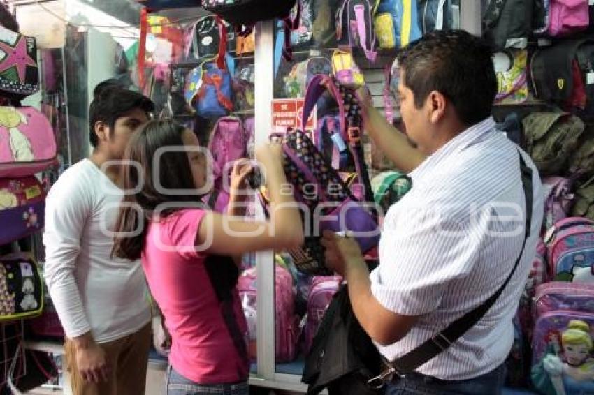 REGRESO A CLASES . MOCHILAS