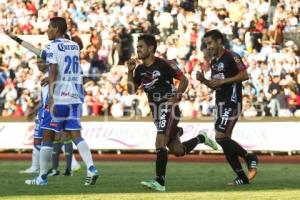 FÚTBOL . PUEBLA FC VS LOBOS