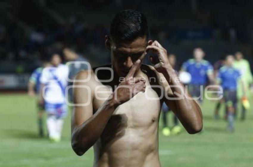 FÚTBOL . PUEBLA FC VS LOBOS