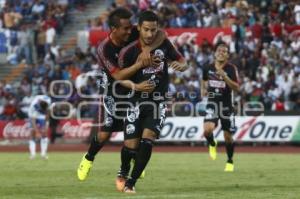 FÚTBOL . PUEBLA FC VS LOBOS
