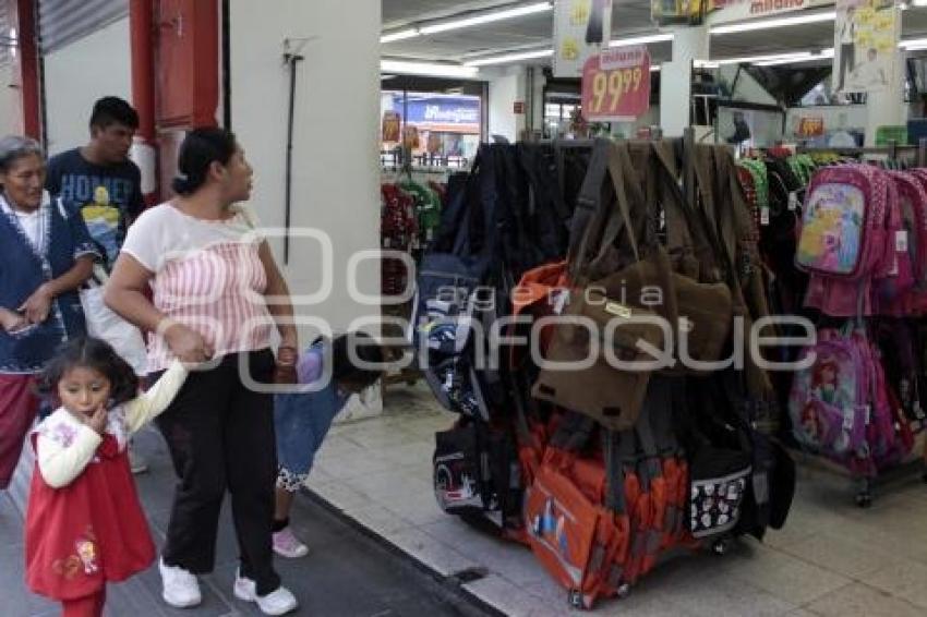 REGRESO A CLASES . MOCHILAS