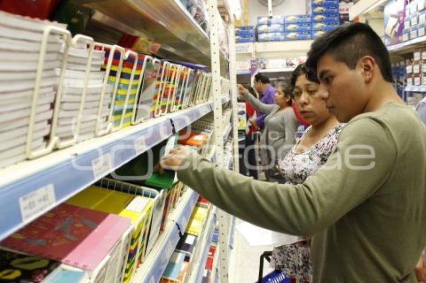 REGRESO A CLASES . PAPELERÍAS