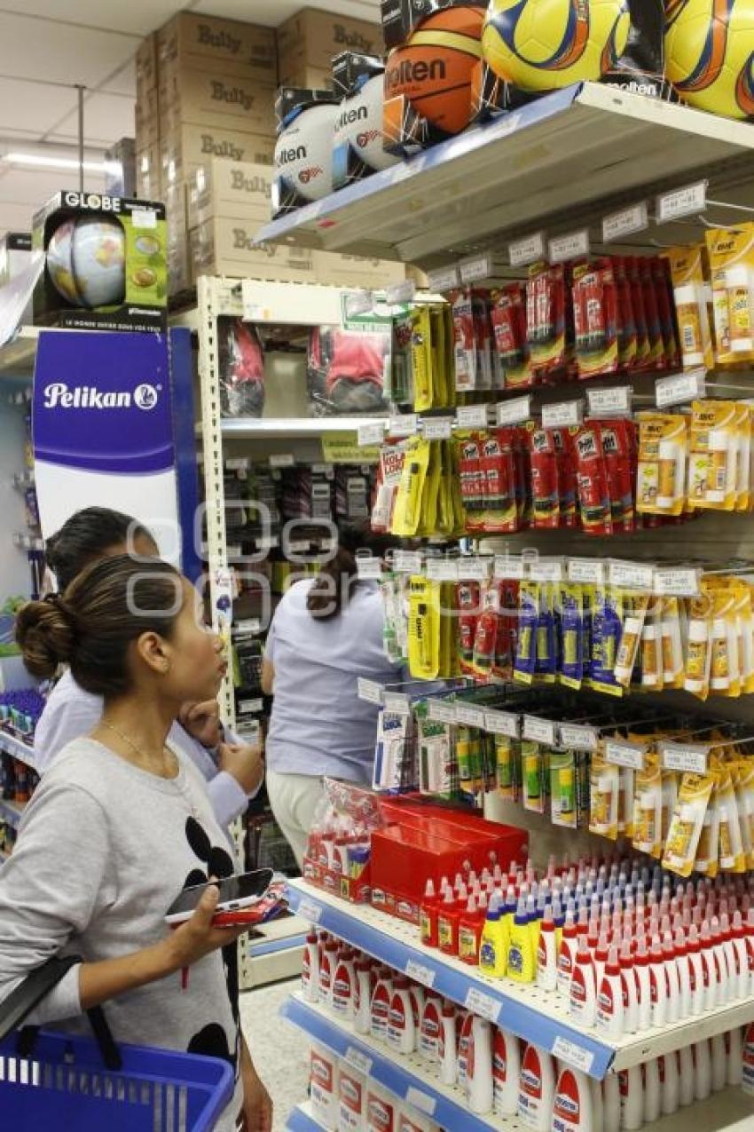REGRESO A CLASES . PAPELERÍAS