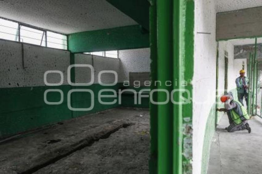 REMODELACIÓN ESTADIO HERMANOS SERDÁN