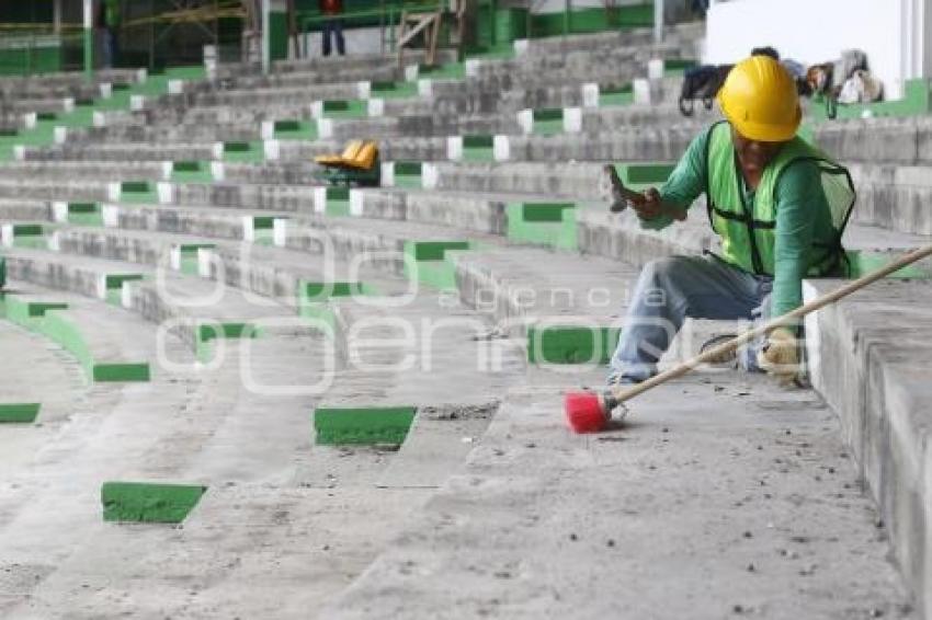 REMODELACIÓN ESTADIO HERMANOS SERDÁN