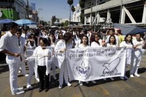 MANIFESTACIÓN ESTUDIANTES MEDICINA BUAP