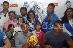 PUEBLA FC . FIRMA DE AUTÓGRAFOS