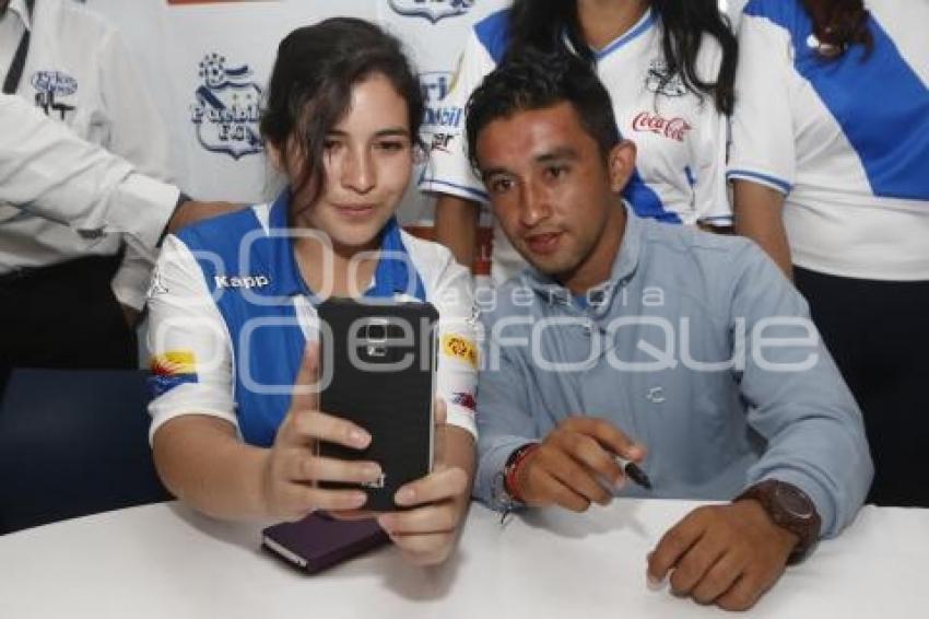PUEBLA FC . FIRMA DE AUTÓGRAFOS