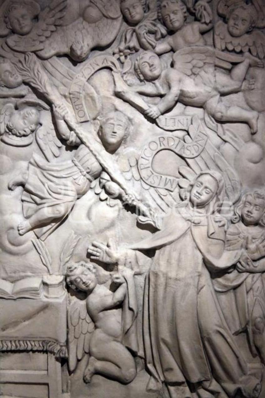 EXPOSICIÓN SANTA TERESA DE JESÚS