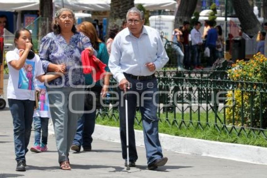 ADULTOS MAYORES