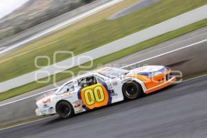 CARRERA NASCAR MÉXICO FECHA 9