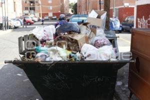 CONTENEDORES DE BASURA 