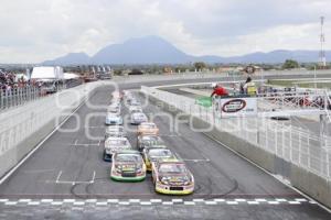 CARRERA NASCAR MÉXICO FECHA 9