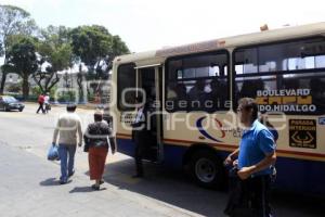 TRANSPORTE PÚBLICO . REGLAMENTO TRÁNSITO